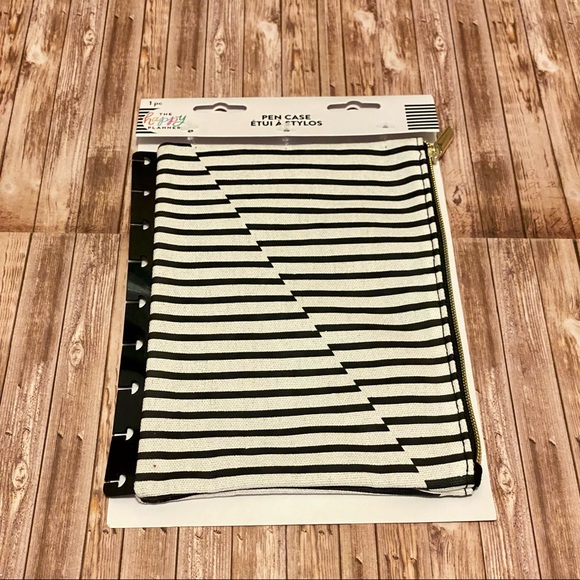 The happy planner Classic Snap-In Pen Pouch - Picture 3 of 7